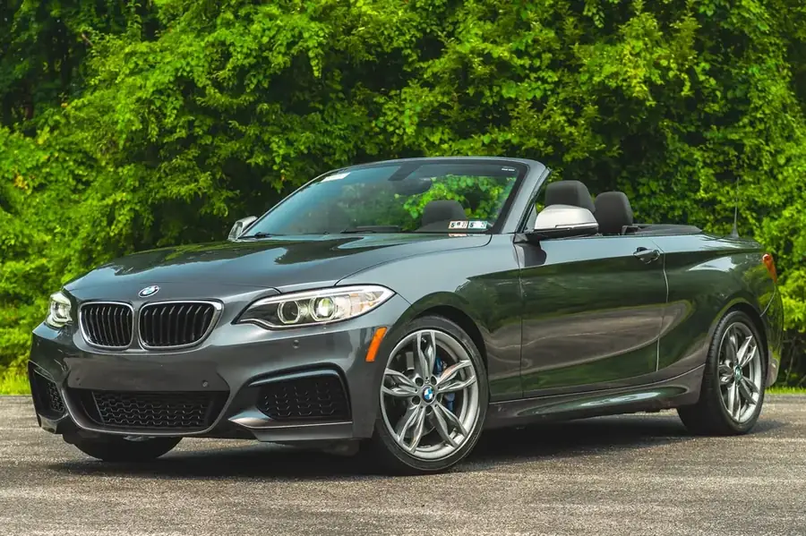 2015 BMW M235i Convertible 6-Speed