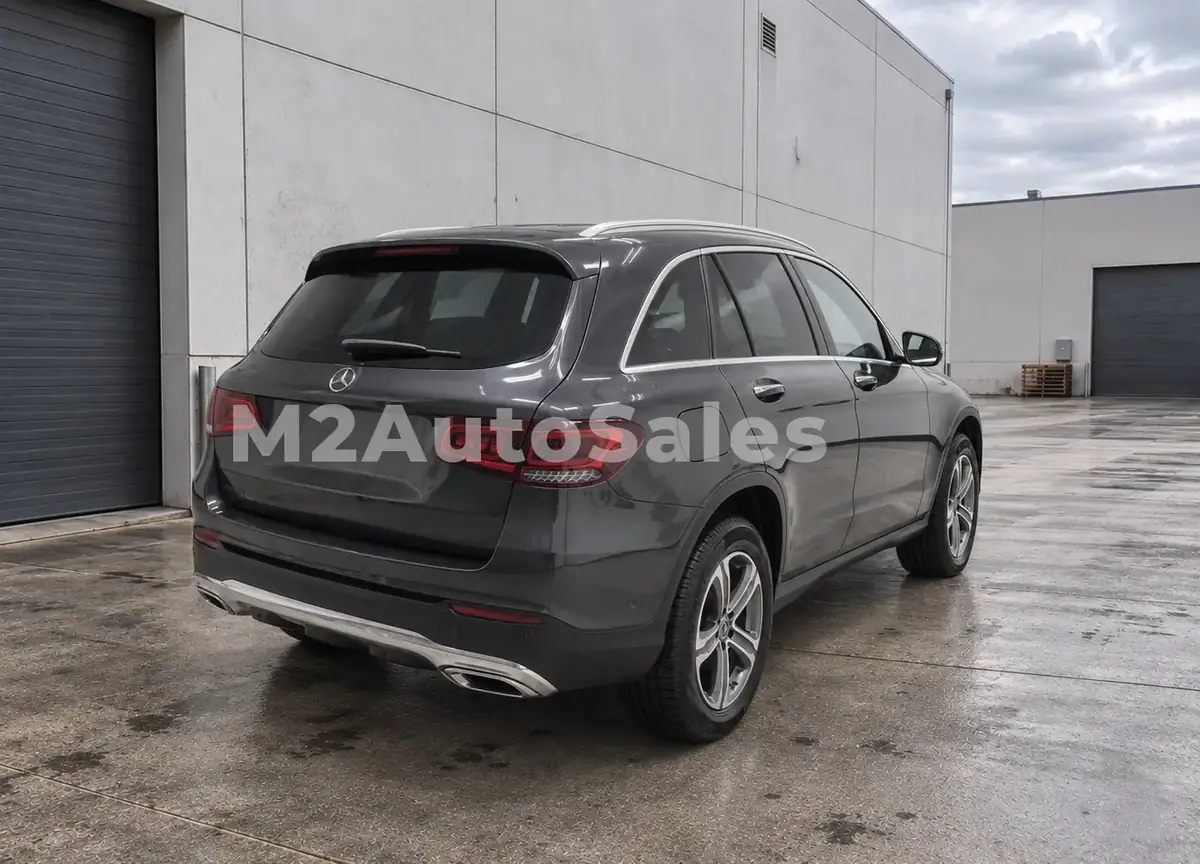 2022 Mercedes-Benz GLC 300