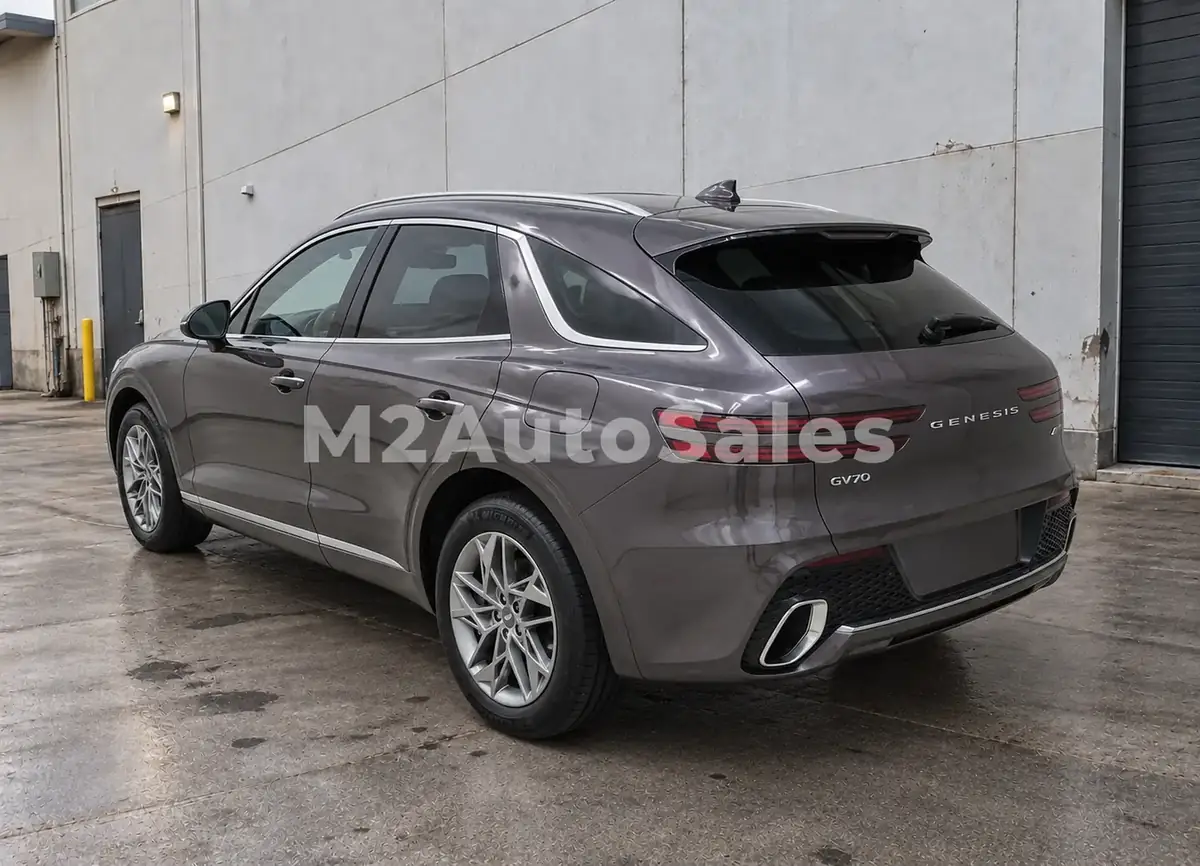 2023 Genesis GV70