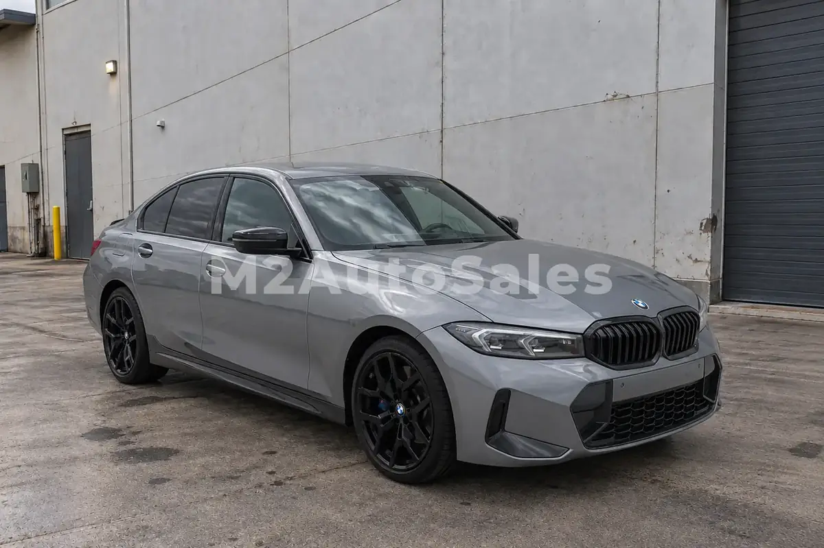 2025 BMW 330i xDrive